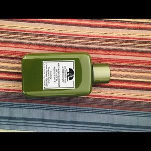 Origins mega-mushroom treatment lotion